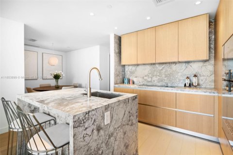 Condominio en venta en Miami Beach, Florida, 2 dormitorios, 133.22 m2 № 2183398 - foto 8