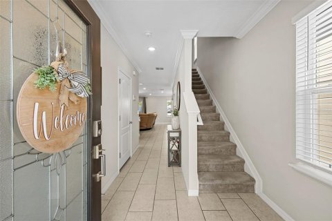 House in Tampa, Florida 4 bedrooms, 206.89 sq.m. № 1613402 - photo 8