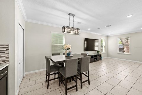 House in Tampa, Florida 4 bedrooms, 206.89 sq.m. № 1613402 - photo 20