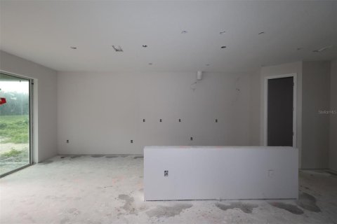 House in Zellwood, Florida 5 bedrooms, 289.86 sq.m. № 2344939 - photo 16