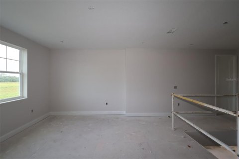 House in Zellwood, Florida 5 bedrooms, 289.86 sq.m. № 2344939 - photo 3