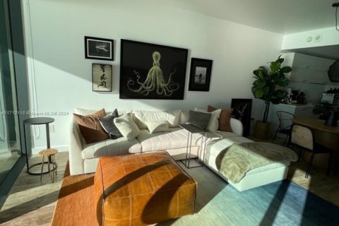 Condominio en venta en Miami, Florida, 2 dormitorios, 99.13 m2 № 2021536 - foto 14