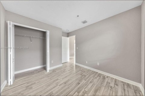 Снять в аренду кондоминиум в Мирамар, Флорида 3 спальни, 134.24м2, № 2005548 - фото 29