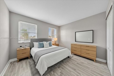 Снять в аренду кондоминиум в Мирамар, Флорида 3 спальни, 134.24м2, № 2005548 - фото 7