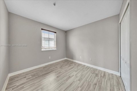 Снять в аренду кондоминиум в Мирамар, Флорида 3 спальни, 134.24м2, № 2005548 - фото 26