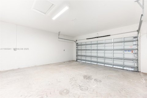 Casa en alquiler en Homestead, Florida, 3 dormitorios № 1992211 - foto 9