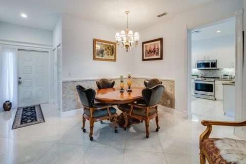 Купить виллу или дом в Лейк-Уорт, Флорида 3 комнаты, 166.48м2, № 2086010 - фото 5
