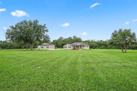 Villa ou maison à vendre à Weirsdale, Floride: 4 chambres, 219.16 m2 № 1837389 - photo 7