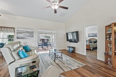 Villa ou maison à vendre à Weirsdale, Floride: 4 chambres, 219.16 m2 № 1837389 - photo 18