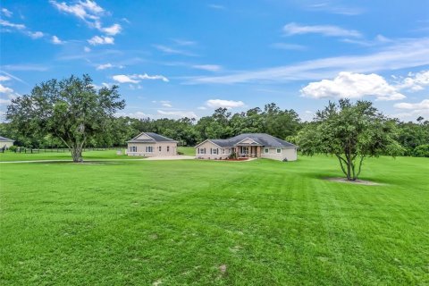 Villa ou maison à vendre à Weirsdale, Floride: 4 chambres, 219.16 m2 № 1837389 - photo 8
