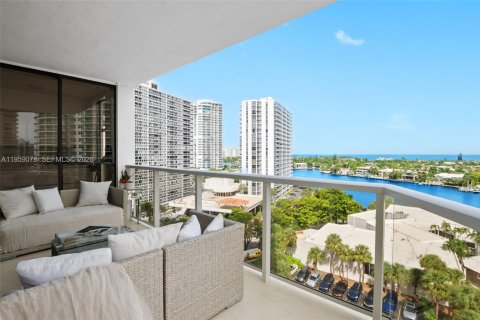 Снять в аренду кондоминиум в Авентура, Флорида 3 спальни, 260.13м2, № 2017846 - фото 5