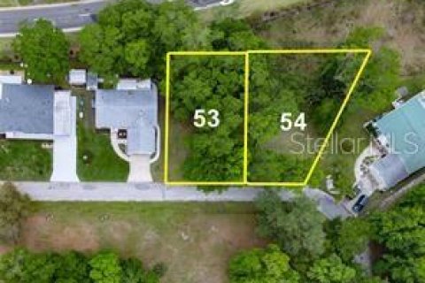 Terreno en venta en Wildwood, Florida № 2275522 - foto 2