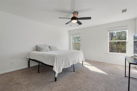 House in Palm Coast, Florida 4 bedrooms, 225.01 sq.m. № 2091933 - photo 18