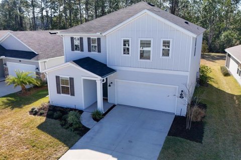 House in Palm Coast, Florida 4 bedrooms, 225.01 sq.m. № 2091933 - photo 9