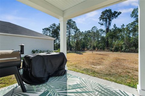 House in Palm Coast, Florida 4 bedrooms, 225.01 sq.m. № 2091933 - photo 7