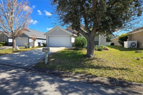 House in Davenport, Florida 4 bedrooms, 153.66 sq.m. № 2009378 - photo 19