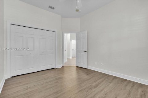 Купить виллу или дом в Нейплс, Флорида 4 спальни, 193.79м2, № 2026686 - фото 25