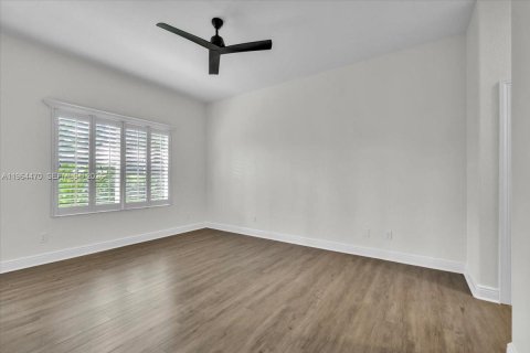 Купить виллу или дом в Нейплс, Флорида 4 спальни, 193.79м2, № 2026686 - фото 13