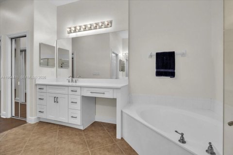 Купить виллу или дом в Нейплс, Флорида 4 спальни, 193.79м2, № 2026686 - фото 16