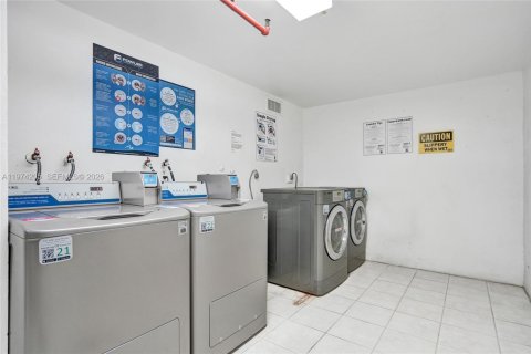 Купить кондоминиум в Санни-Айлс-Бич, Флорида 2 спальни, 143.91м2, № 2049114 - фото 26