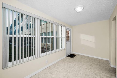 Copropriété à vendre à Saint Petersburg, Floride: 1 chambre, 77.57 m2 № 2151483 - photo 13