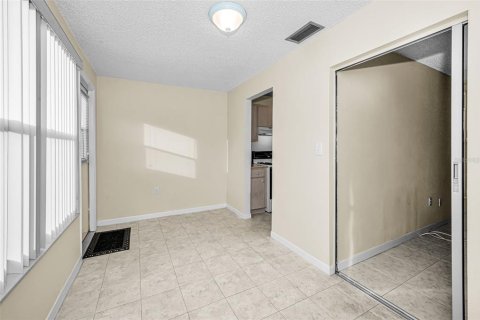 Copropriété à vendre à Saint Petersburg, Floride: 1 chambre, 77.57 m2 № 2151483 - photo 15