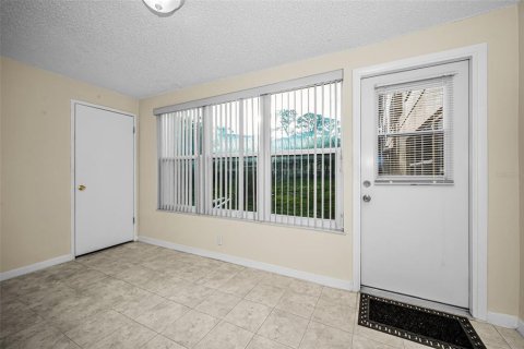 Copropriété à vendre à Saint Petersburg, Floride: 1 chambre, 77.57 m2 № 2151483 - photo 14