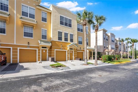 Copropriété à vendre à Orlando, Floride: 3 chambres, 162.21 m2 № 2091977 - photo 2