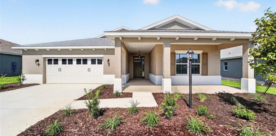 Villa ou maison à Ocala, Floride 2 chambres, 204.57 m2 № 2433668