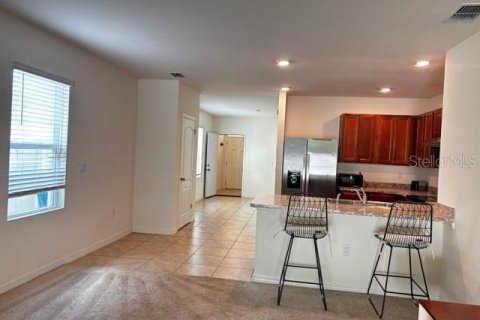 House in Davenport, Florida 3 bedrooms, 140.84 sq.m. № 2221893 - photo 7