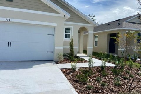 House in Davenport, Florida 3 bedrooms, 140.84 sq.m. № 2221893 - photo 2