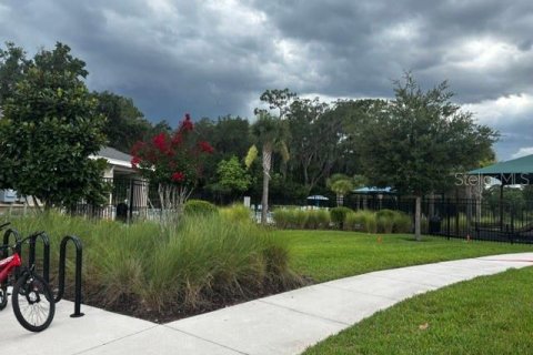 House in Davenport, Florida 3 bedrooms, 140.84 sq.m. № 2221893 - photo 16