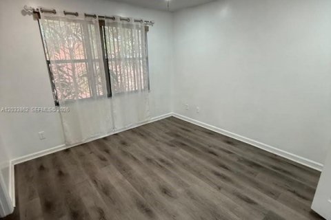 Adosado en alquiler en Lauderhill, Florida, 3 dormitorios, 144.93 m2 № 2078069 - foto 12