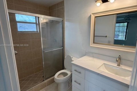 Adosado en alquiler en Lauderhill, Florida, 3 dormitorios, 144.93 m2 № 2078069 - foto 14