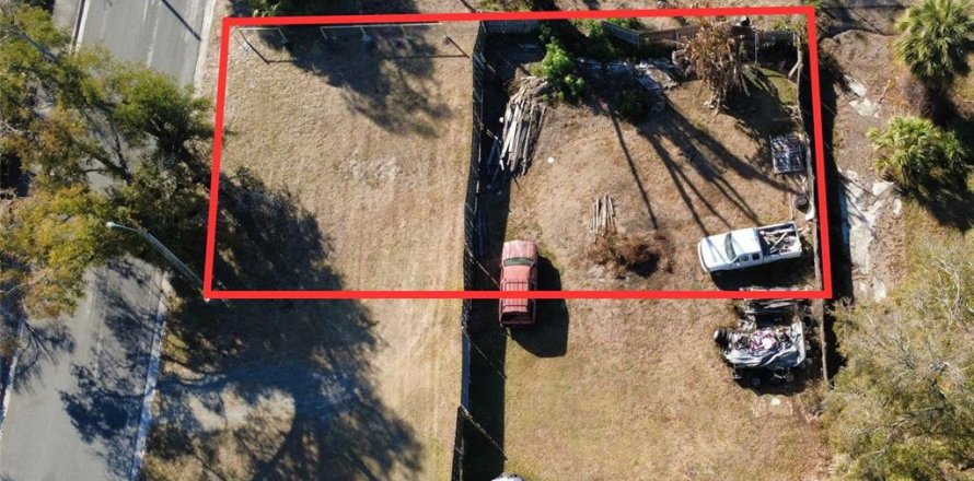 Land in Tampa, Florida № 2112485