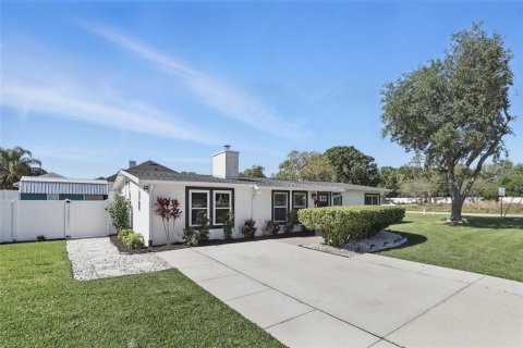 Casa en venta en Altamonte Springs, Florida, 3 dormitorios, 154.68 m2 № 1667070 - foto 7