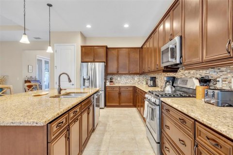 Villa ou maison à vendre à DeLand, Floride: 3 chambres, 236.34 m2 № 1909740 - photo 17