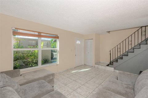 Adosado en venta en Fort Lauderdale, Florida, 3 dormitorios, 119.84 m2 № 2116020 - foto 21