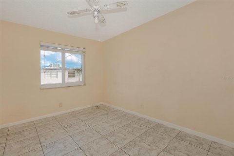 Adosado en venta en Fort Lauderdale, Florida, 3 dormitorios, 119.84 m2 № 2116020 - foto 13