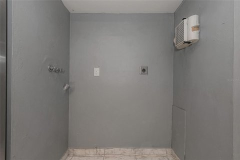 Adosado en venta en Fort Lauderdale, Florida, 3 dormitorios, 119.84 m2 № 2116020 - foto 9