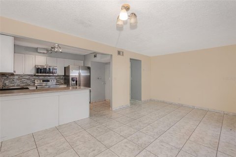 Adosado en venta en Fort Lauderdale, Florida, 3 dormitorios, 119.84 m2 № 2116020 - foto 4