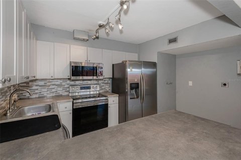 Adosado en venta en Fort Lauderdale, Florida, 3 dormitorios, 119.84 m2 № 2116020 - foto 7