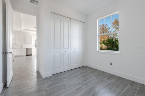 Immobilier commercial à vendre à Rotonda, Floride: 9 chambres, 97.27 m2 № 1419538 - photo 27