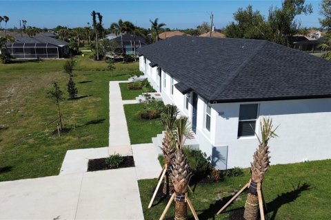 Immobilier commercial à vendre à Rotonda, Floride: 9 chambres, 97.27 m2 № 1419538 - photo 29