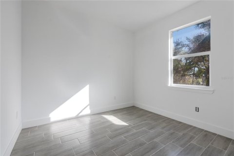 Immobilier commercial à vendre à Rotonda, Floride: 9 chambres, 97.27 m2 № 1419538 - photo 28