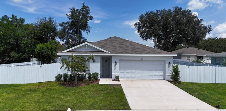 Villa ou maison à Ocala, Floride 3 chambres, 130.81 m2 № 2219898