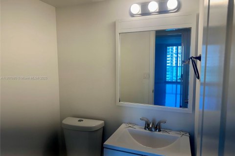 Copropriété à vendre à Sunny Isles Beach, Floride: 1 chambre, 92.07 m2 № 1967699 - photo 9