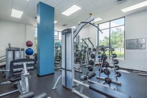 Copropriété à vendre à Sunny Isles Beach, Floride: 1 chambre, 92.07 m2 № 1967699 - photo 29