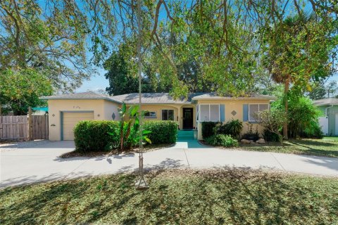 Casa en venta en Saint Petersburg, Florida, 4 dormitorios, 139.35 m2 № 2123278 - foto 12