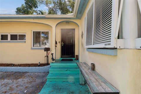 Casa en venta en Saint Petersburg, Florida, 4 dormitorios, 139.35 m2 № 2123278 - foto 23